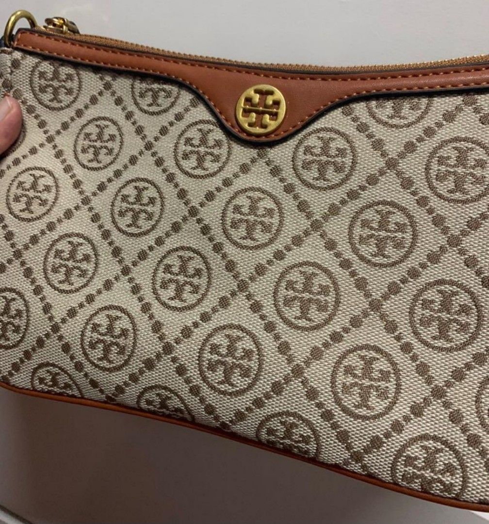 Tory Burch, Women's Fashion, Bags & Wallets, Purses & Pouches on Carousell