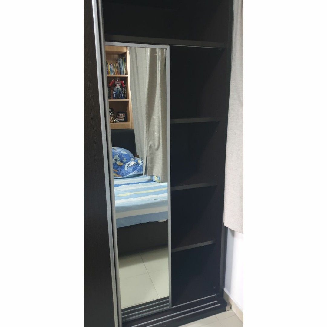 Used sliding wardrobe hotsell doors for sale