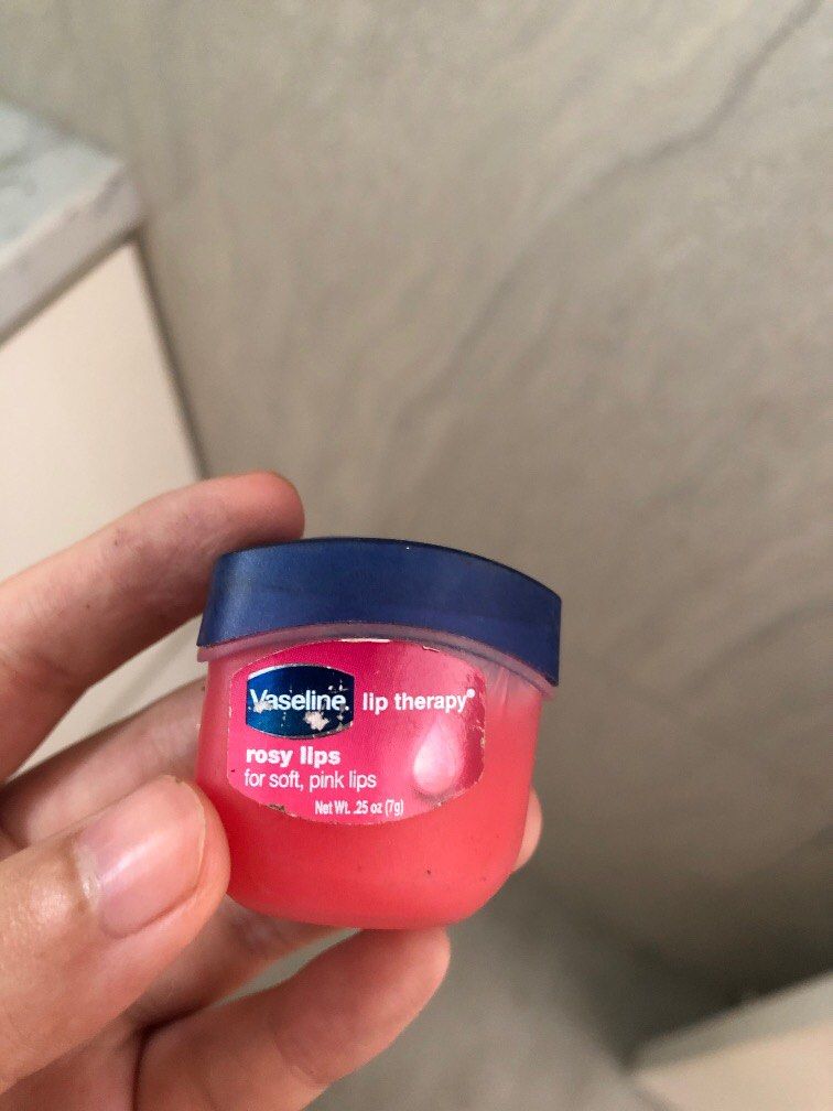 Vaseline rosy lips 7gr lip therapy lip balm, Kesehatan & Kecantikan