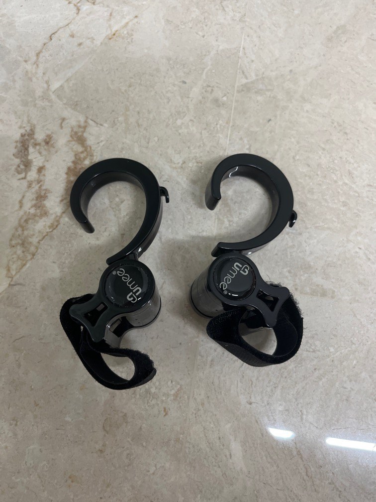 Velcro Hangers, Furniture & Home Living, Home Decor, Other Home Decor