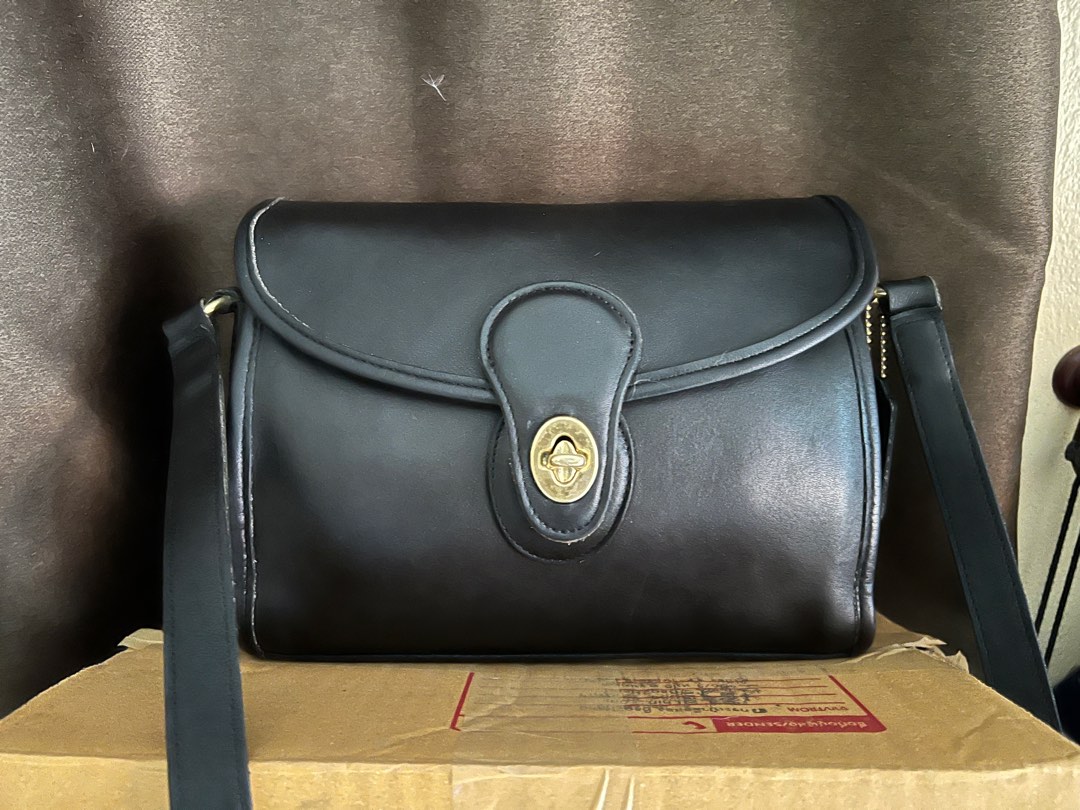 Vintage Coach Devon Bag on Carousell