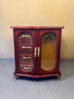Vintage Jewelry Music Box