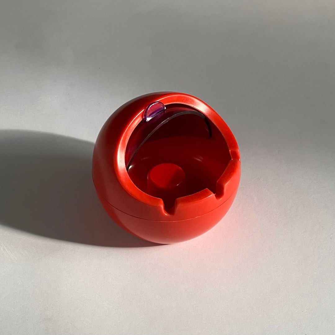 Vintage space age ashtray, Furniture & Home Living, Home Decor, Other