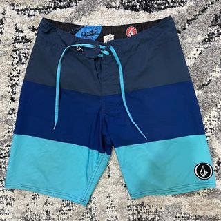 VOLCOM BOARD SHORT S
