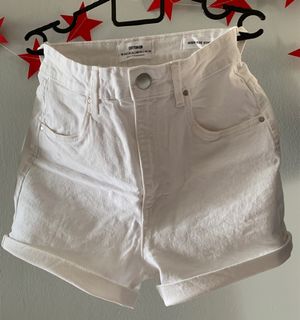 (Category: ) located in . Submitted by imjoycehere (Listing ID 1224240178, Image 1). Description: .