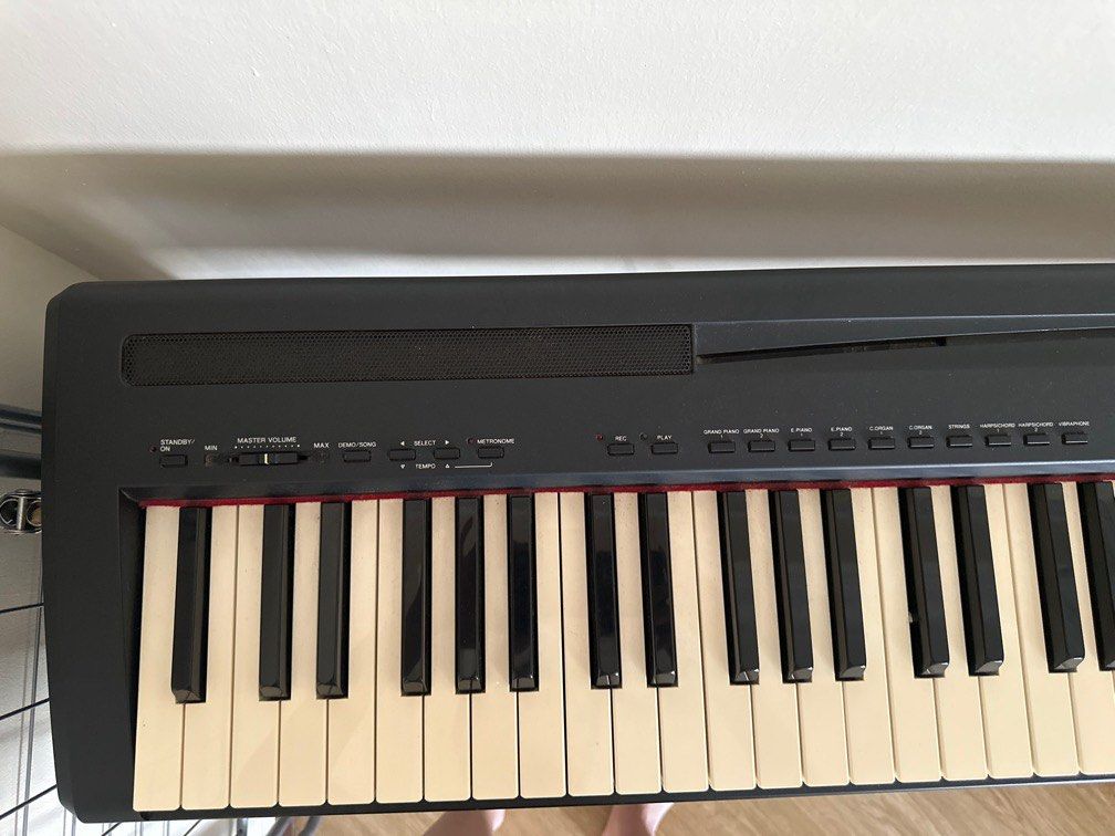 Yamaha digital piano p85, Hobbies & Toys, Music & Media, Musical