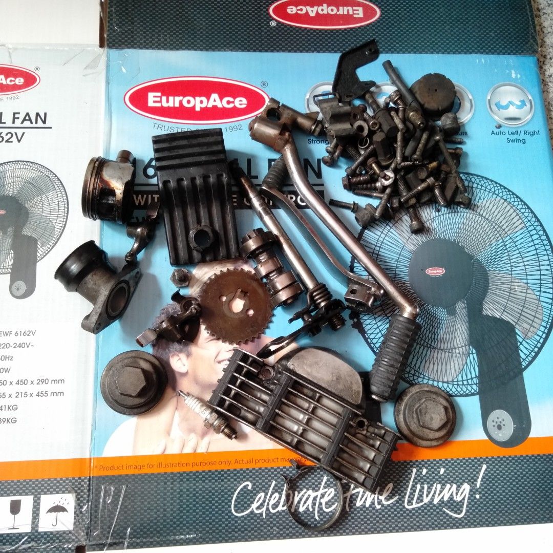 Yamaha YBR 125 bike scrap parts, Motorcycles, Motorcycle Accessories on