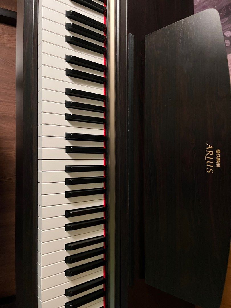 Yamaha Ydp161 Digital Piano better than P125, Hobbies & Toys, Music
