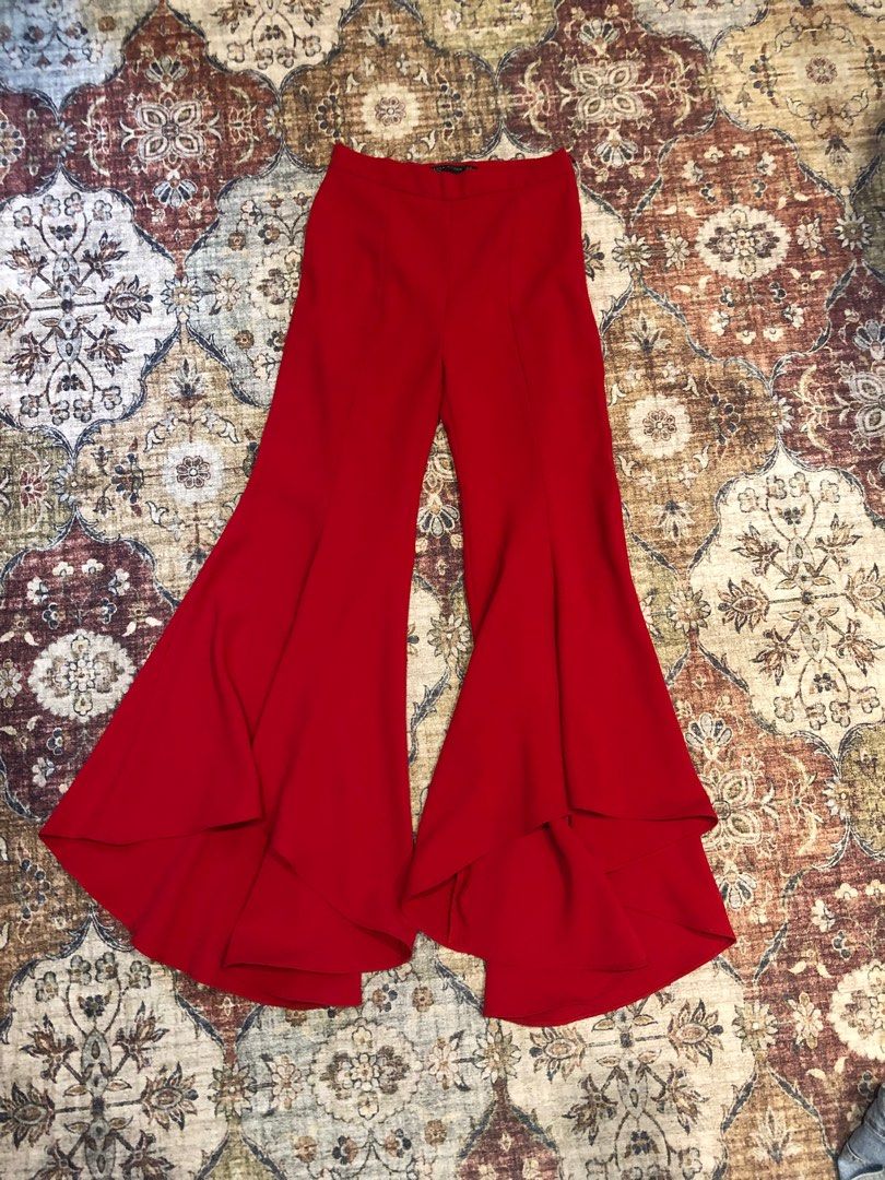 Zara Red Flare Pants, Women's Fashion, Bottoms, Jeans & Leggings on  Carousell