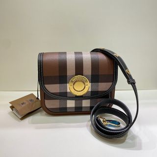 Burberry 代購 Collection item 1