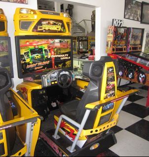 42"LCD Need for speed arcade games ₱372,960