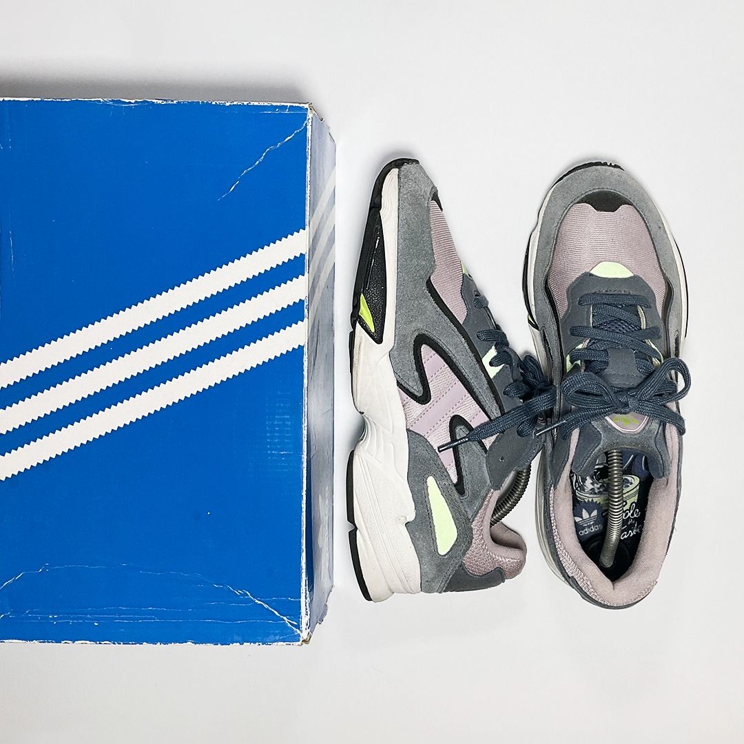 yung 96 chasm on feet