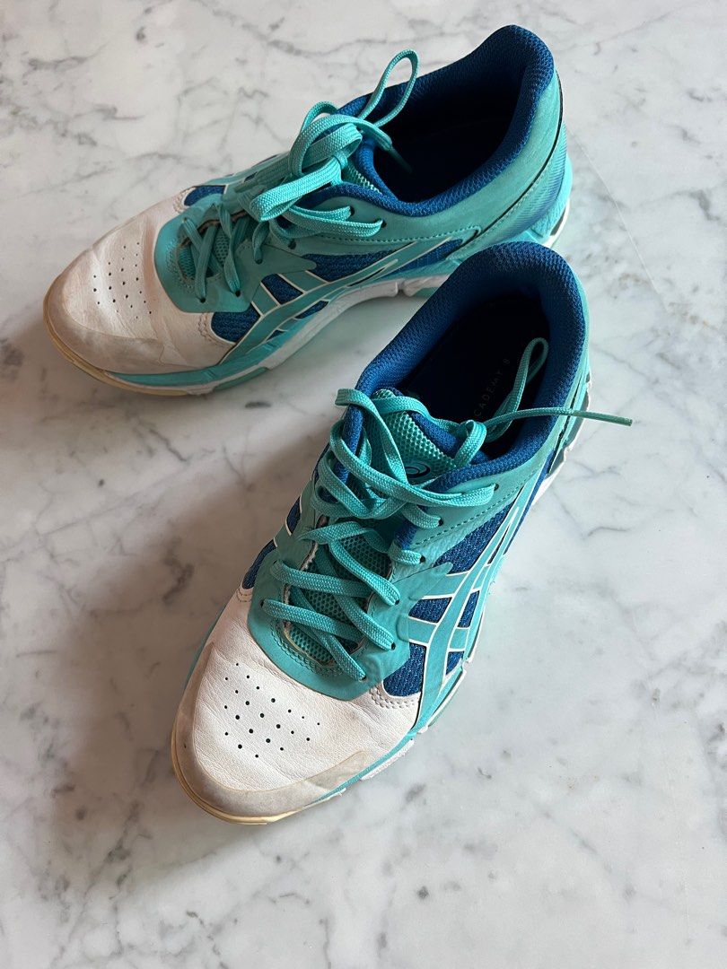 asics netball sneakers