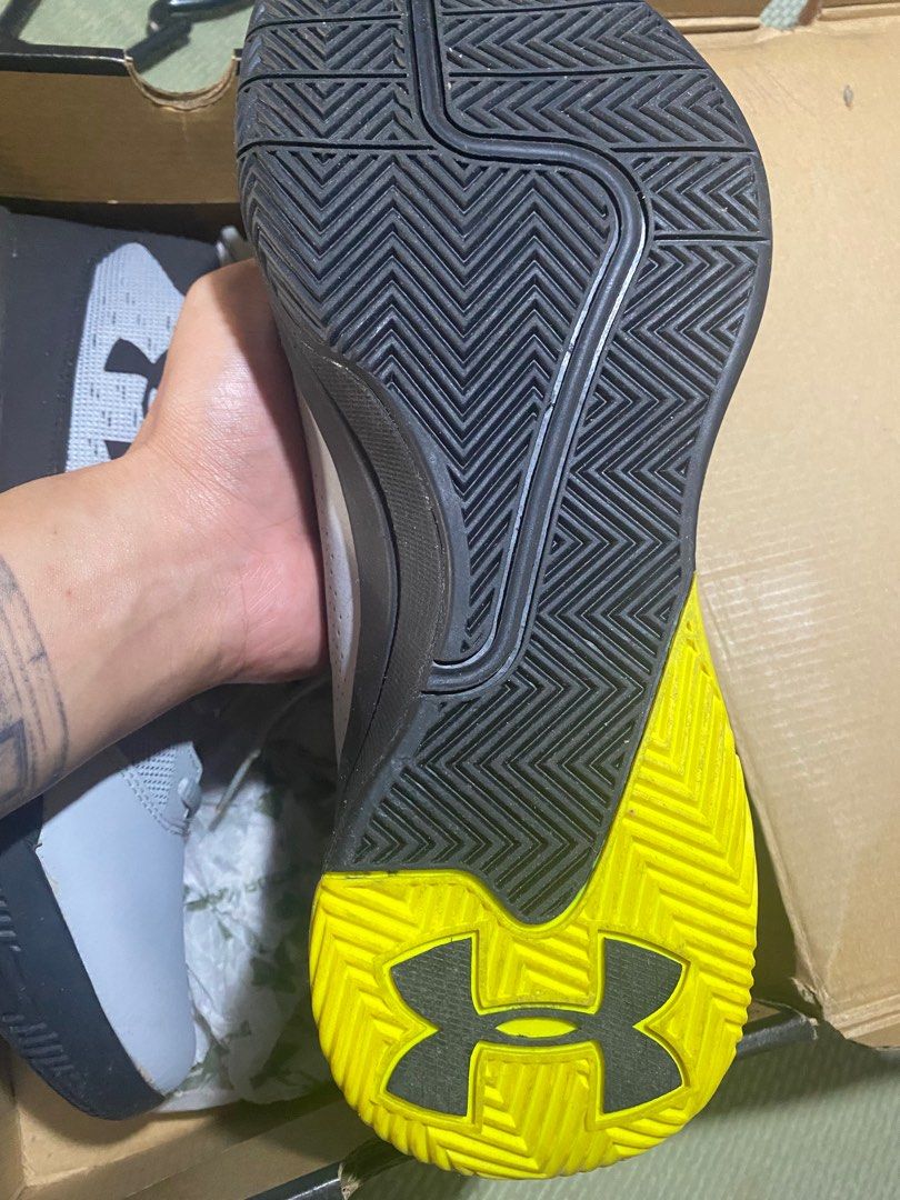Basketball Shoes Size 9 USA) (Category: Activewear) located in Quezon City. Submitted by bright.marxcuz (Listing ID 1227644738, Image 3). Description: Never used it in a game. Wore it once 2019. Shipping c/o buyer. Willing to give discounts if you get all. MOP: Gcash/ Maya / Bank Transfer PM for meet up locations. .