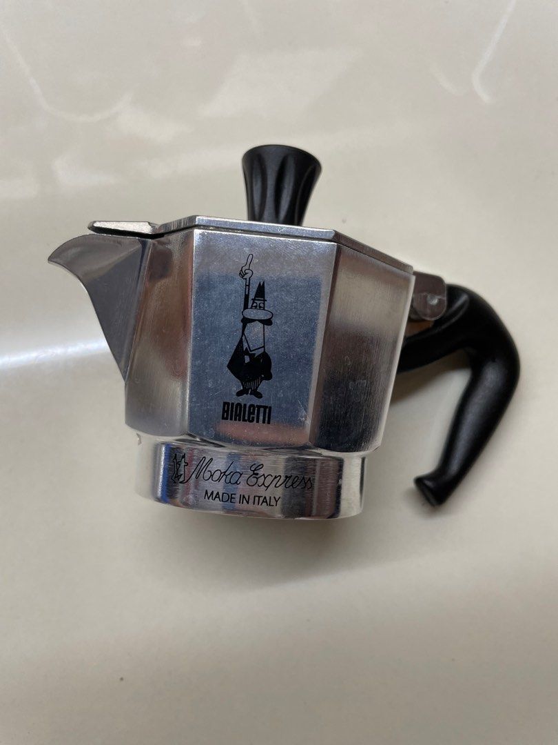 Bialetti Moka Pot (1 Cup), TV & Home Appliances, Kitchen Appliances