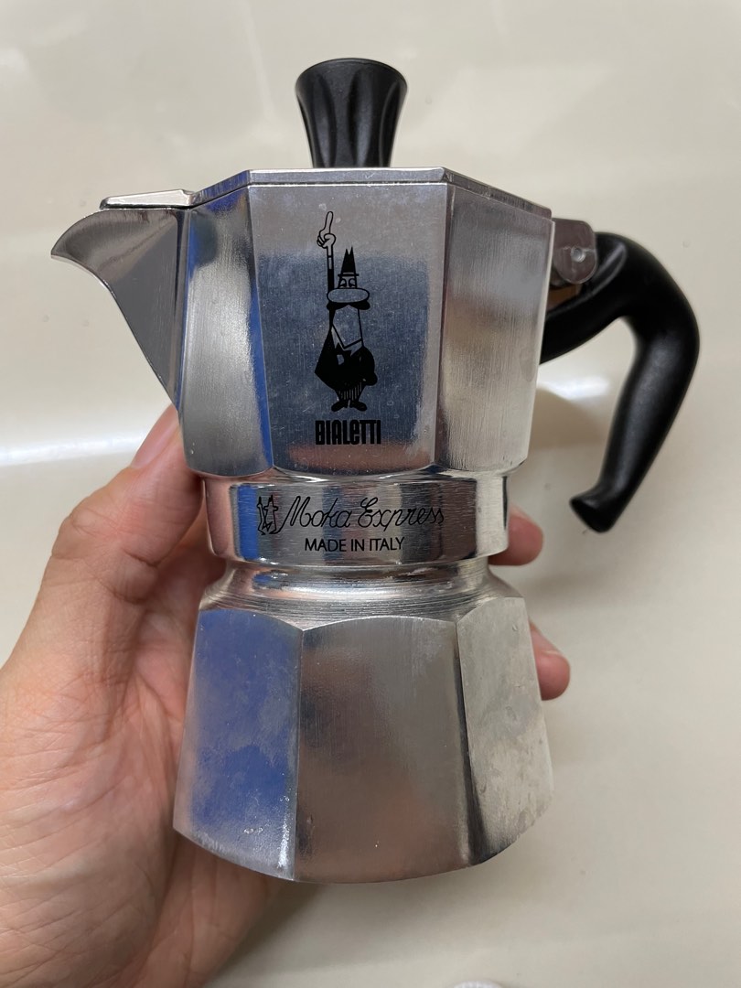 Bialetti Moka Pot (1 Cup), TV & Home Appliances, Kitchen Appliances