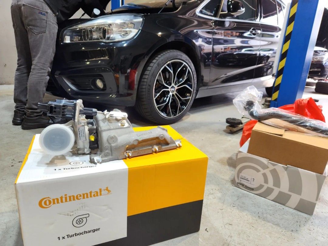 BMW F46 216I Replace Continental Turbocharger, Change Original Oil