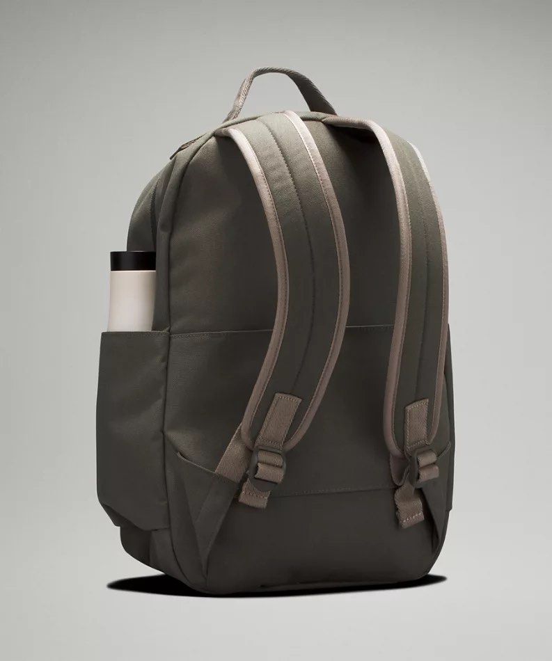 BNWT Lululemon Backpack Command the Day Backpack Grey Sage