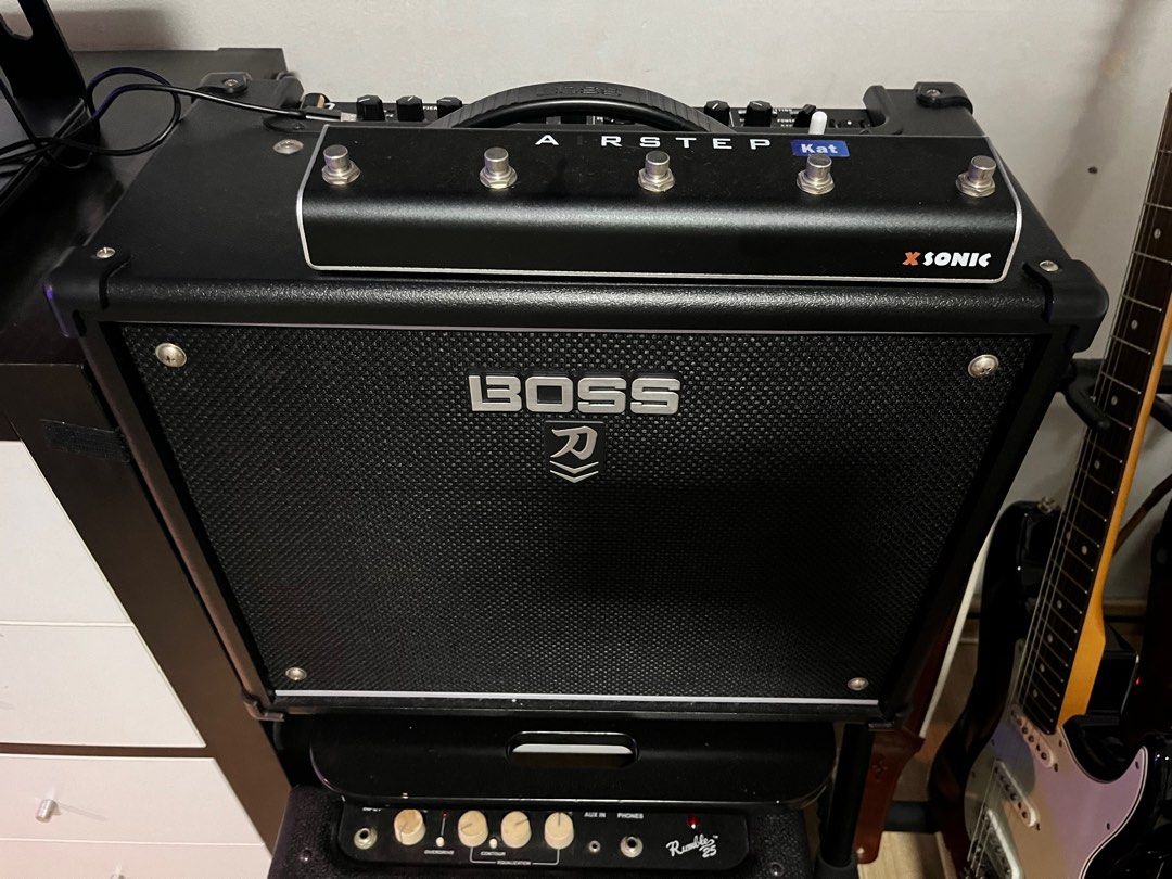 Boss Katana 50 Mk II / Katana AirStep, Hobbies & Toys, Music & Media ...
