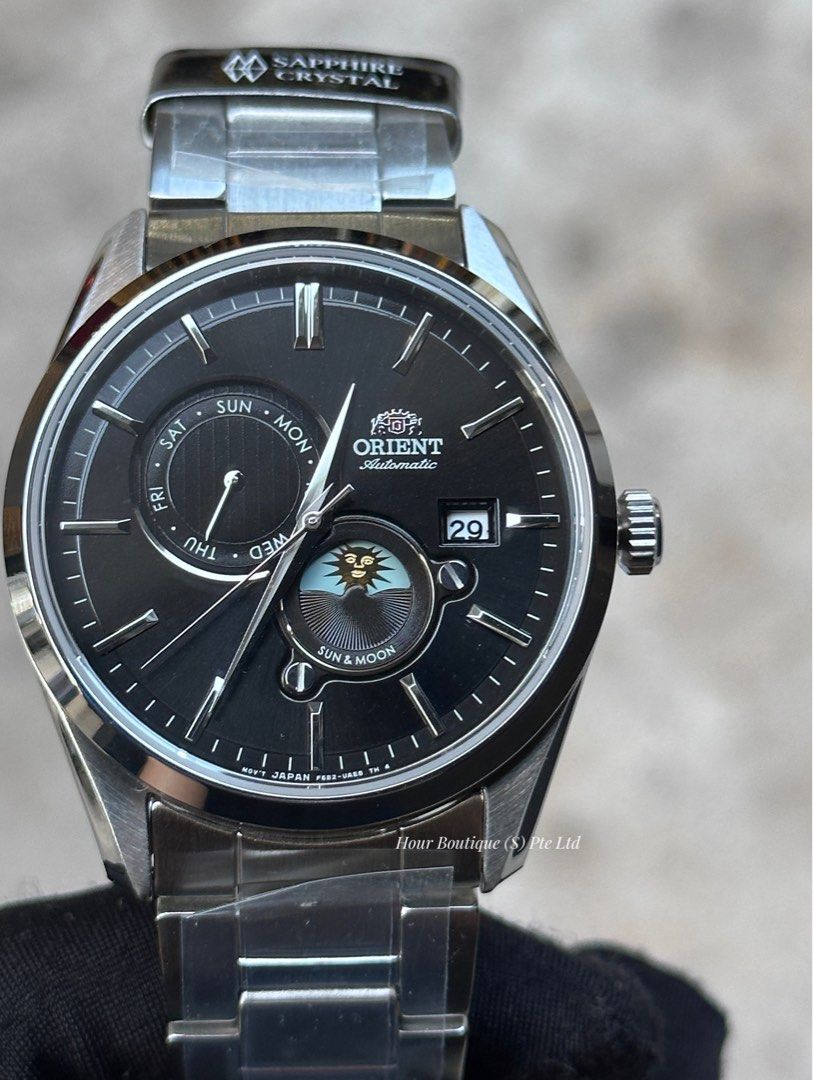 Orient sun and moon black top