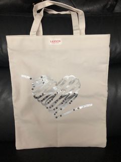Brand New Sealed Off White LANVIN Shopping Bag 100% Cotton Material. Sizes : 43 x 36cm
