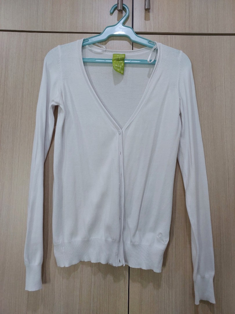 Cache Cache White Cardigan on Carousell