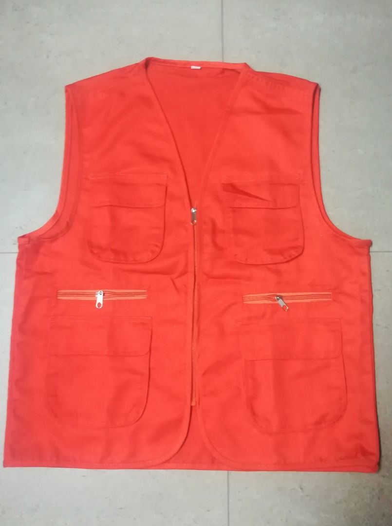 Chaleco Orange Safety Vest with Pocket (Category: Vests) located in Manila. Submitted by toplen (Listing ID 1227652647, Image 1). Description: Chaleco Orange Safety Vest Size: XXL Color: Orange 4 pockets: 2 chest, 2 side Casual and comfortable to wear Brand new Good quality.