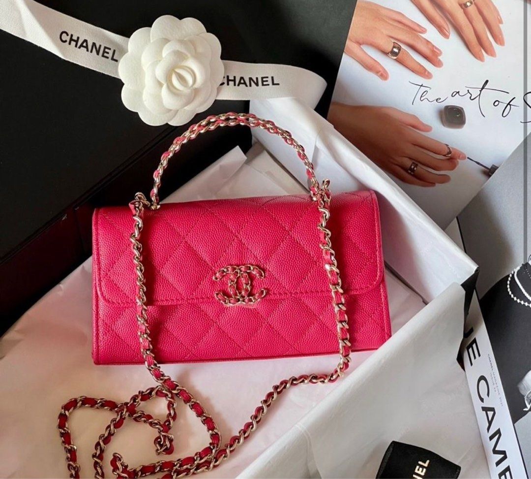 Chanel 23P Kelly WOC clutch with chain and handle