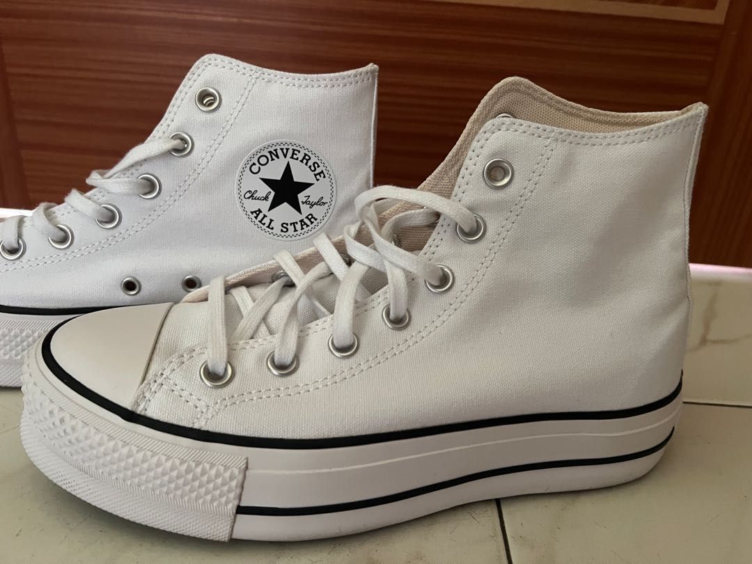 Chuck Taylor All Star Lift Hi Sneaker in White Women s Fashion