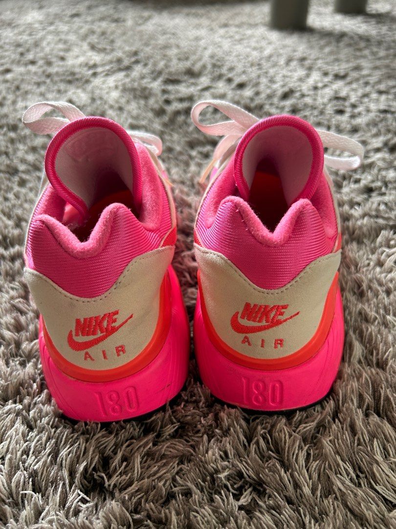 Comme des Garcons x Air Max 180