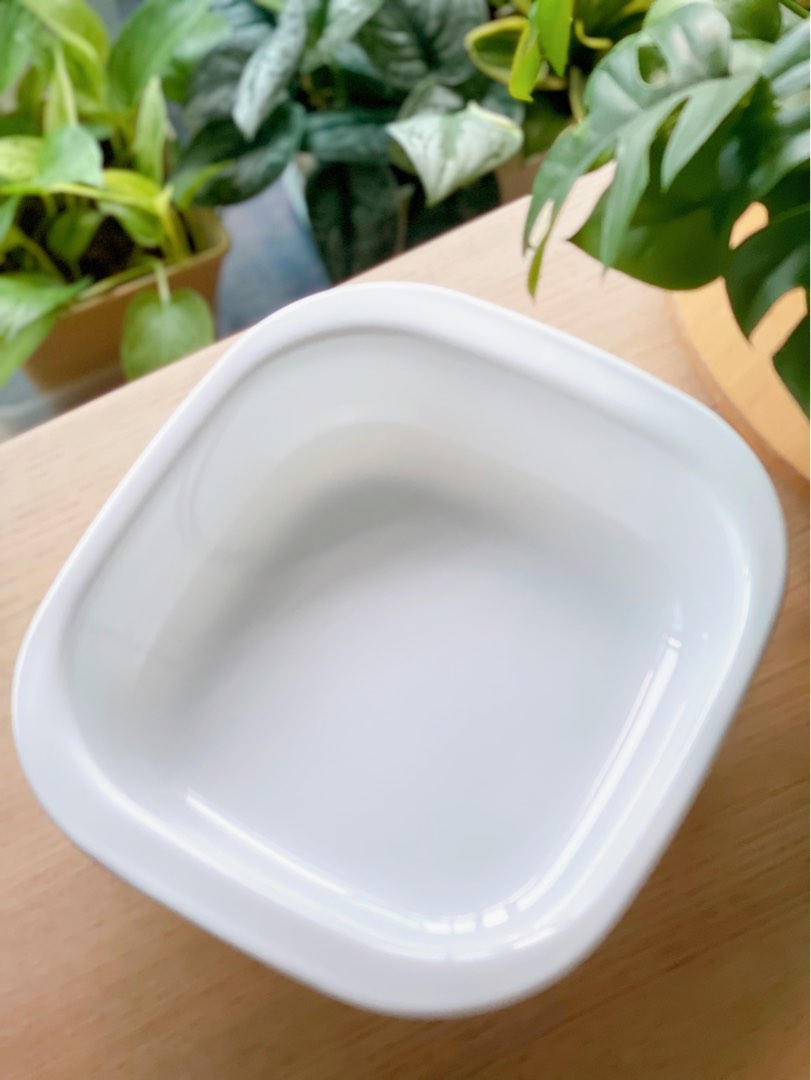 Corelle 2 Quart Rectangular Baking Dish (11 inch), Furniture & Home