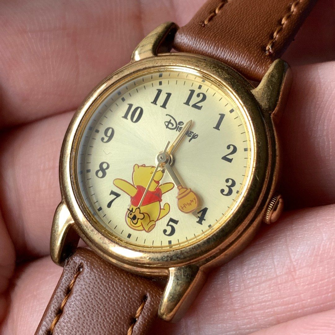Disney Collectable Winnie The Pooh Quartz Ladies Watch Women s
