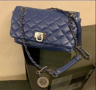 （分類：）位於 。 由 ppppppppppppppp 提交（商品編號 1227665986，圖片 1）。簡介： 。