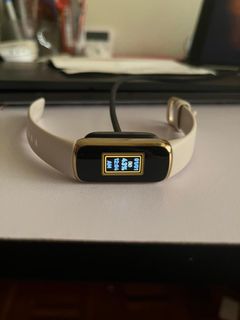 (Category: ) located in . Submitted by nunugadgets (Listing ID 1227641206, Image 1). Description: .