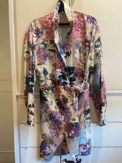 Floral dress (tailored silky style)