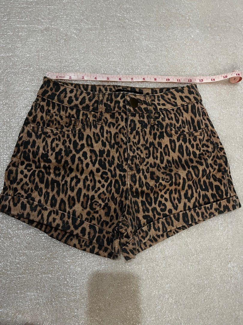 Cheetah shorts forever 21 outlet