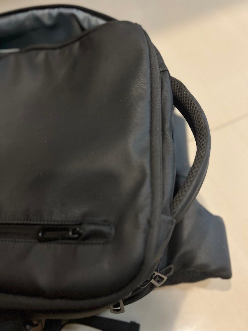 Future Lab backpack (Category: Backpacks) located in Singapore. Submitted by ziyter (Listing ID 1227735916, Image 8). Description: Future Lab backpack. Bought in taipei about 3yrs back used with care. last pic shows slight wear and tear. protective layer for laptop. expandable for bigger capacity. A good travelling bag. Interested pls PM Thanks.