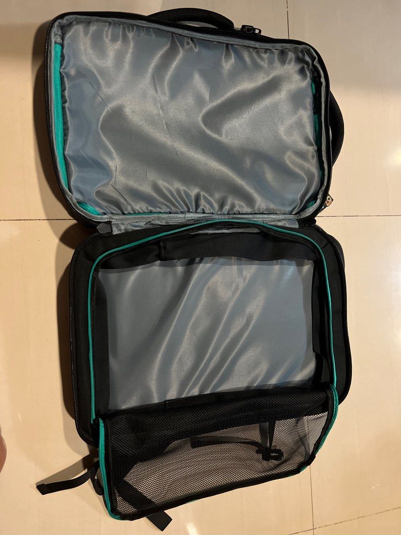 Future Lab backpack (Category: Backpacks) located in Singapore. Submitted by ziyter (Listing ID 1227735916, Image 6). Description: Future Lab backpack. Bought in taipei about 3yrs back used with care. last pic shows slight wear and tear. protective layer for laptop. expandable for bigger capacity. A good travelling bag. Interested pls PM Thanks.