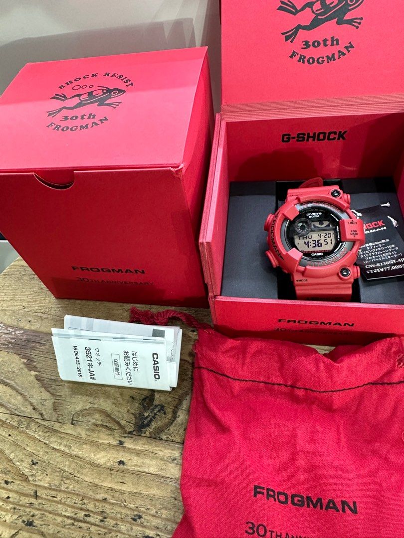 日本版G-SHOCK FROGMAN三十周年版GW-8230NT-4JR, 名牌, 手錶- Carousell