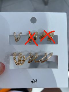 (Category: ) located in . Submitted by closet.cleanup (Listing ID 1227616914, Image 1). Description: .