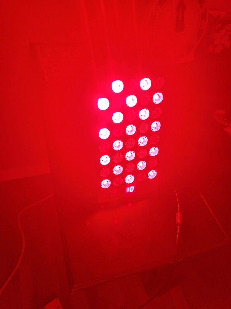 Hooga HG200 Red Light Therapy Device, Health & Nutrition, Medical
