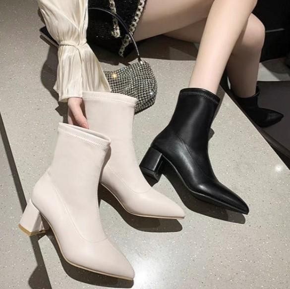 INSTOCK 36 39 4 SIZES Korean Style PU Leather White Black Ankle