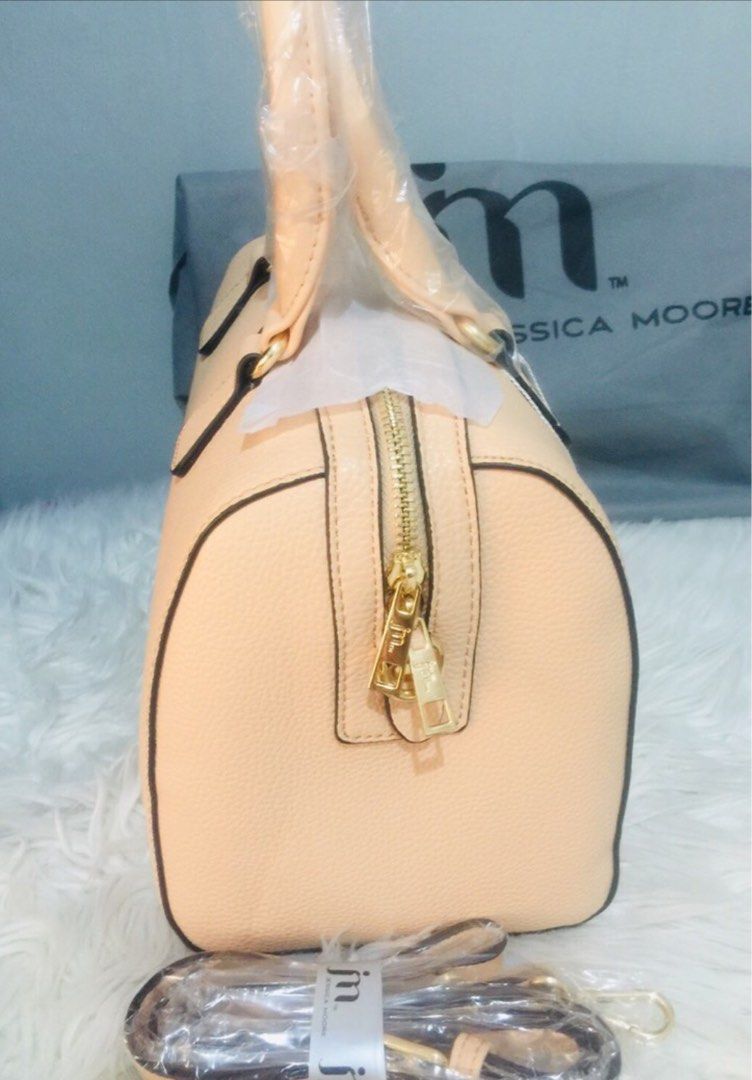 Jessica Moore Tote Bag, Luxury, Bags & Wallets on Carousell