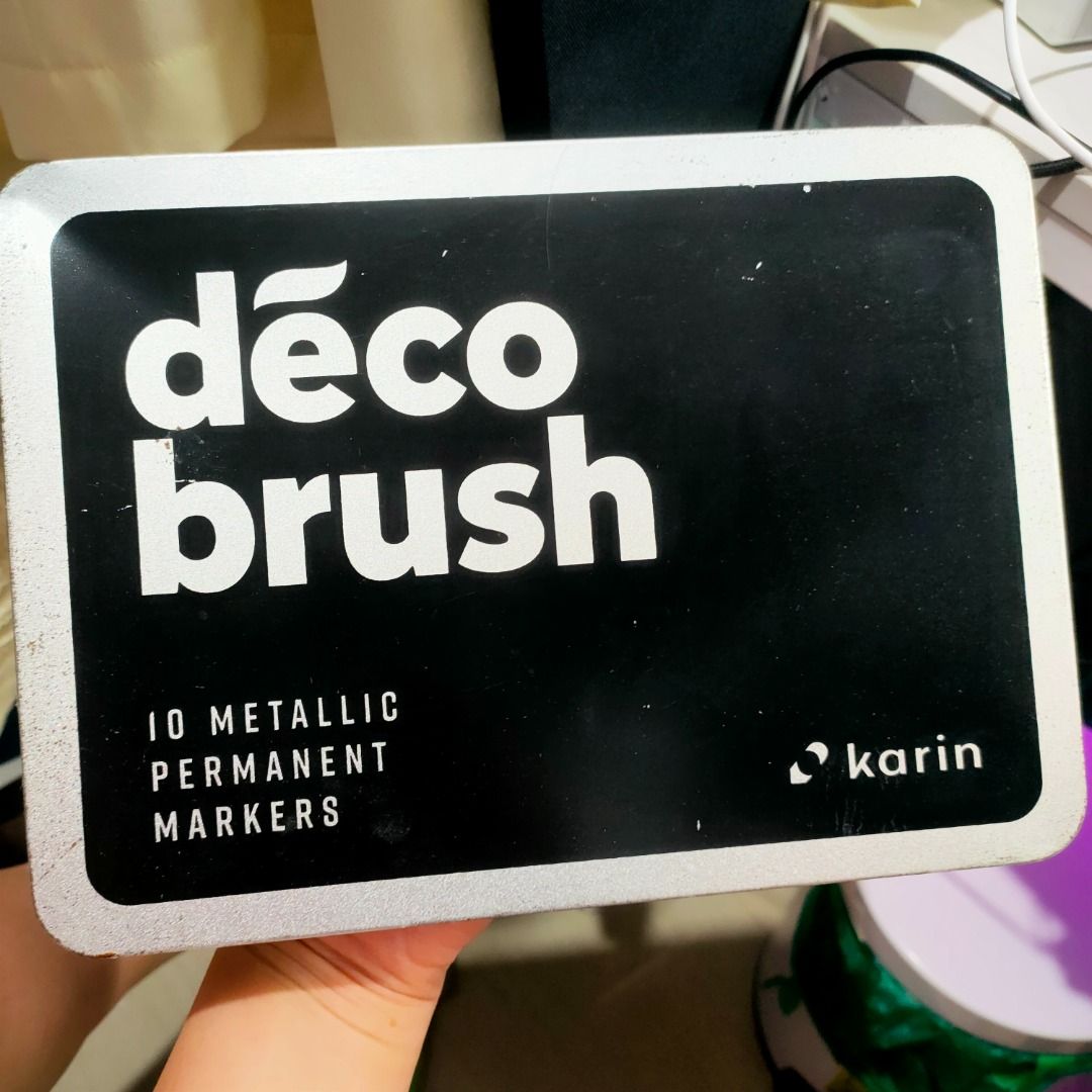 Karin deco brush metallic (Category: Hair) located in Makati City. Submitted by shayed1496 (Listing ID 1227720366, Image 2). Description: ‼️DM FOR MORE PICTURES‼️ Bought for 1,800 from shopee selling for 1,400 MOP: gcash/maya/bdo MOD: sdd/lbc/jnt/meet up.