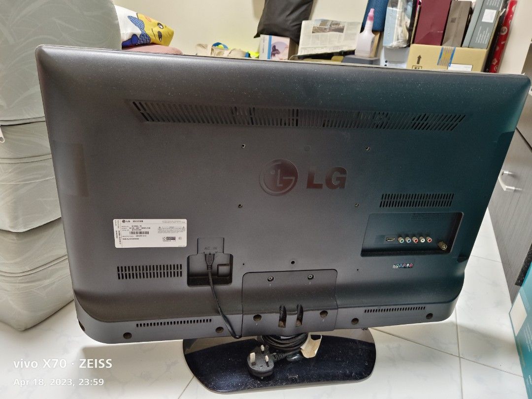 LG 32LS3500, TV & Home Appliances, TV & Entertainment, TV on