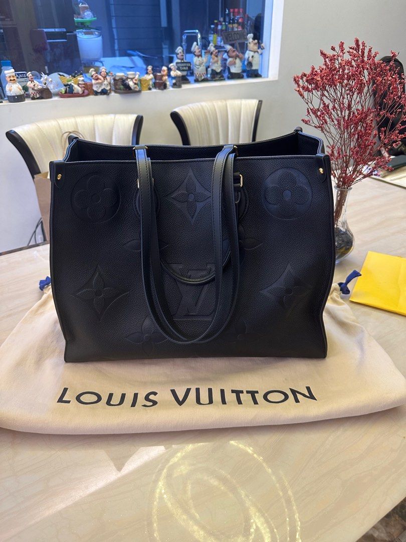 Louis Vuitton onthego monogram tote bag GM, Women's Fashion, Bags