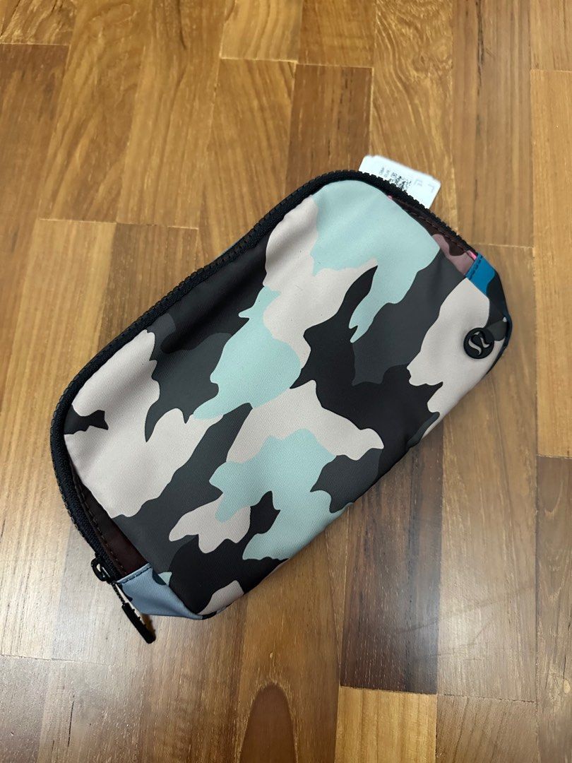 Lululemon everywhere belt bag white camo Outlet