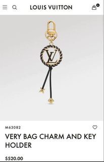 Louis Vuitton LV Dragonne Bag Charm and Key Holder Keychain, Luxury,  Accessories on Carousell
