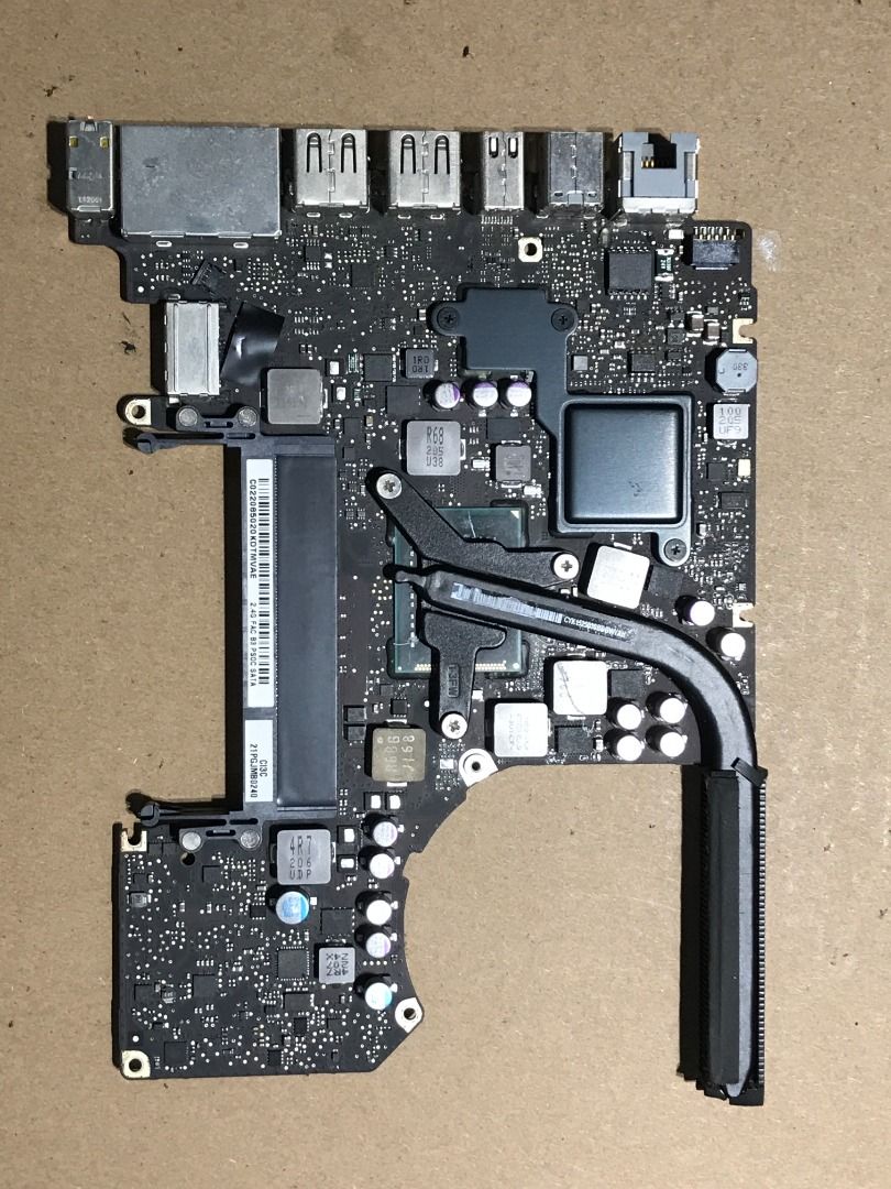 Macbook pro 2011 motherboard hot sale