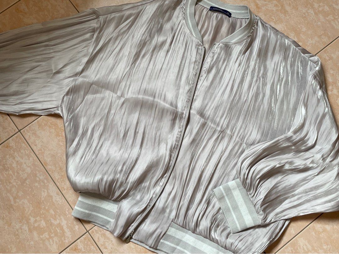 Sheer 2024 silver jacket